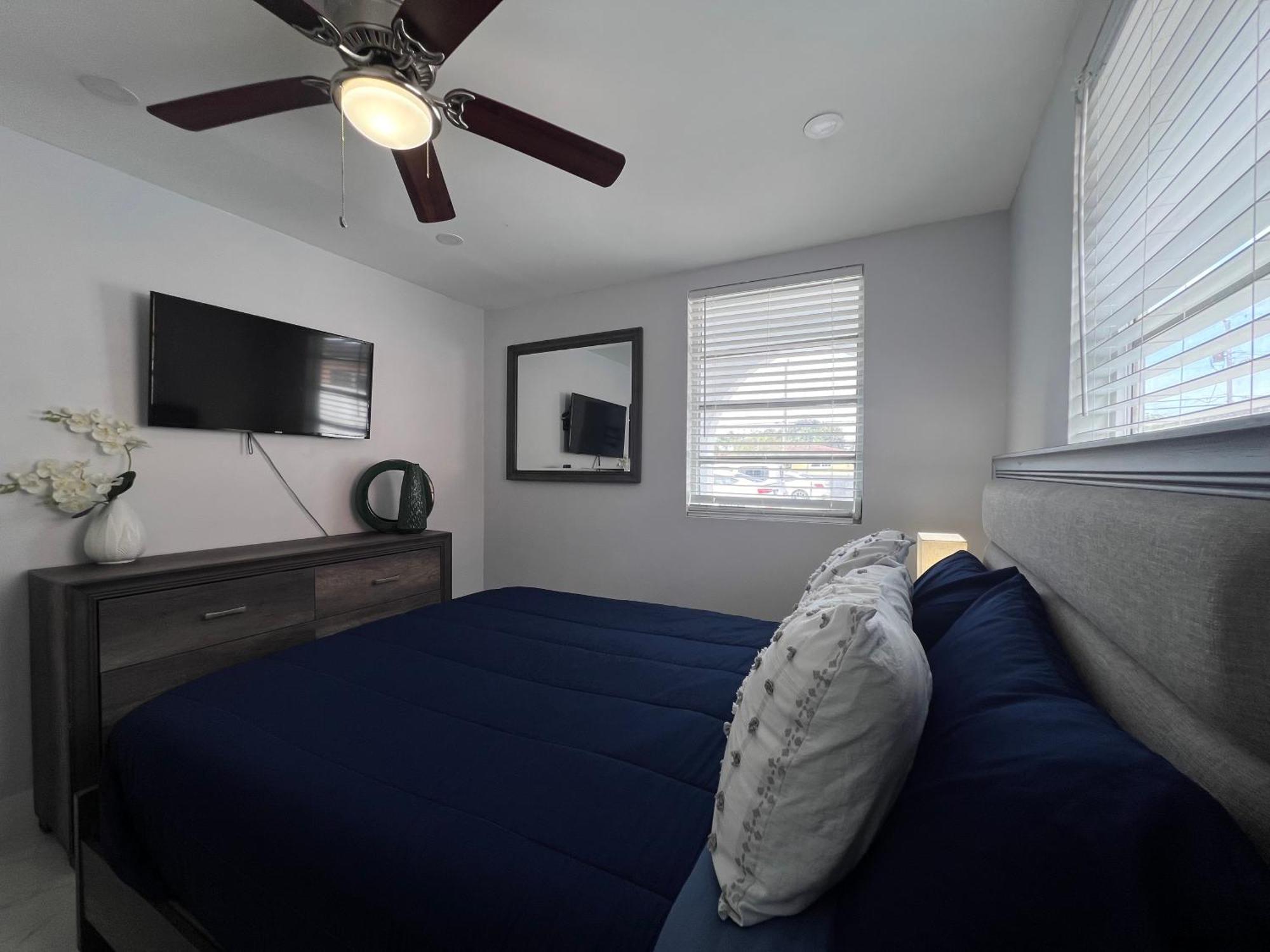 Charming Two Bedroom Apartment. Miami Exterior photo